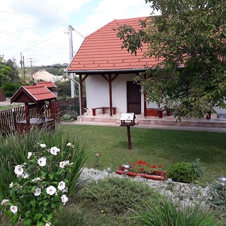 Matyasmadar Vendeghaz Hotel Tard Luaran gambar