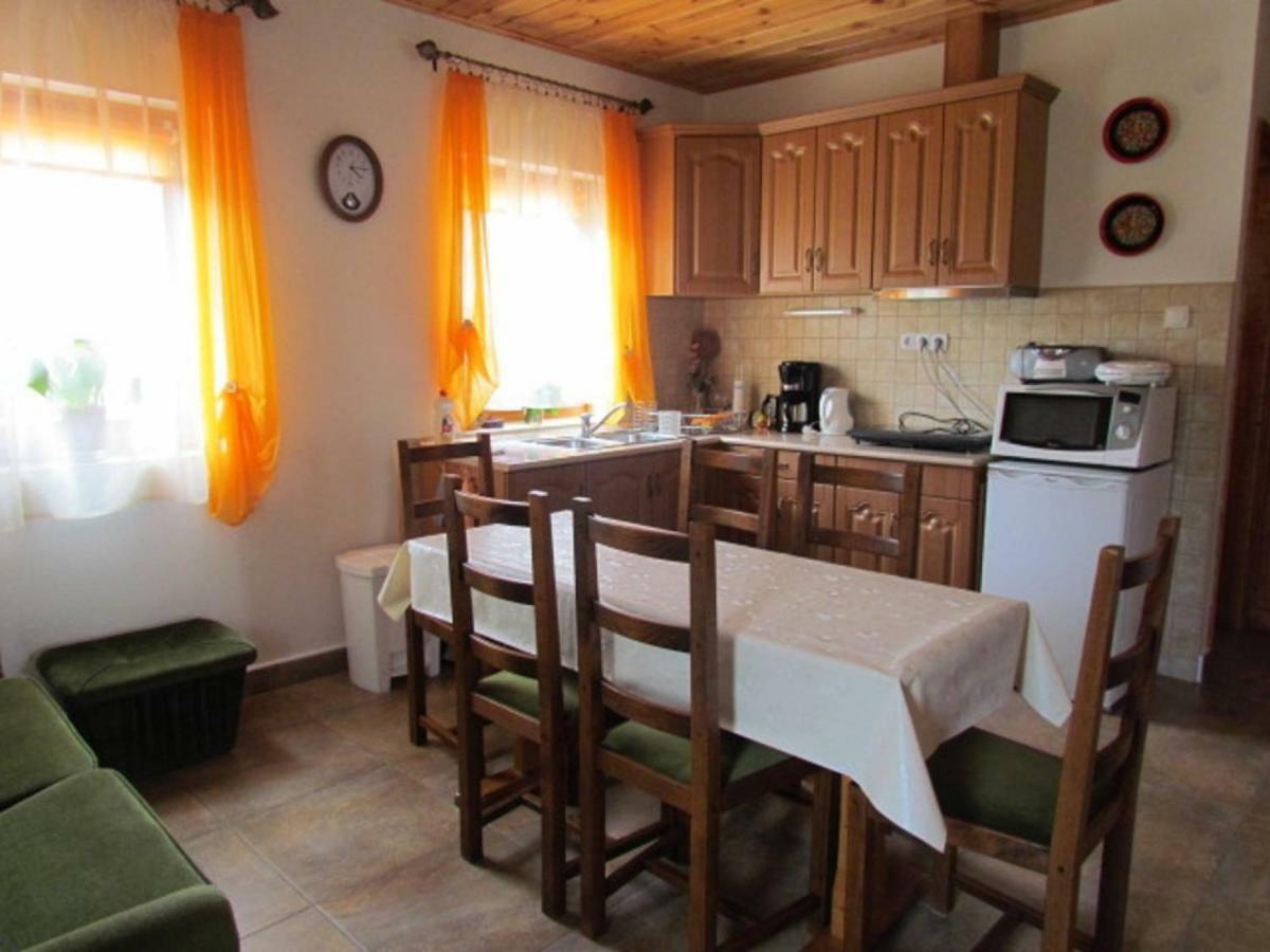 Matyasmadar Vendeghaz Hotel Tard Luaran gambar