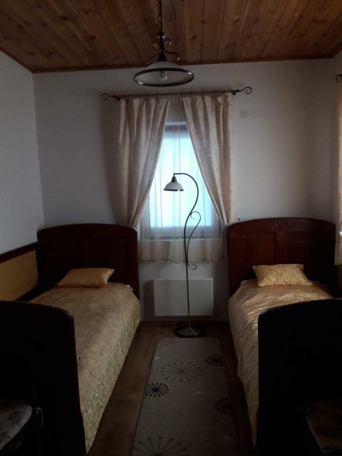 Matyasmadar Vendeghaz Hotel Tard Luaran gambar
